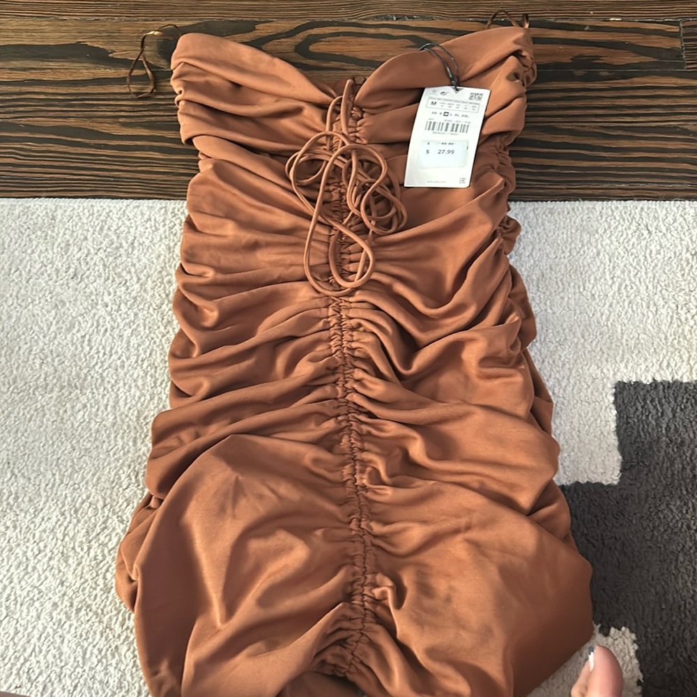 BRAND NEW MEDIUM WOMENS ZARA BROWN MINI DRESS